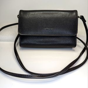 Matt & Nat Black Crossbody Purse